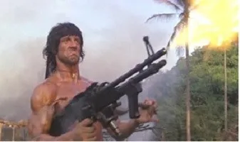 映画『ランボー』で機関銃を撃つ場面